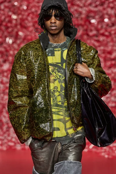 Look 42